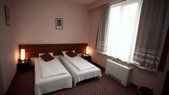 Mesogios Hotel | Kişinev