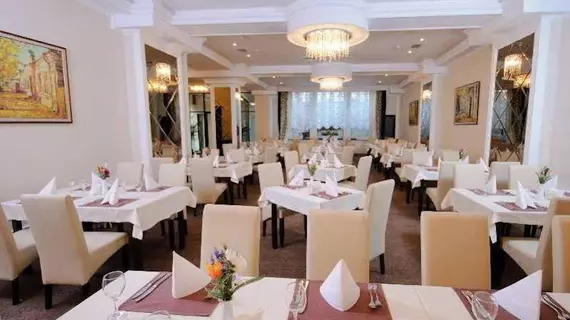 Regency Hotel | Kişinev