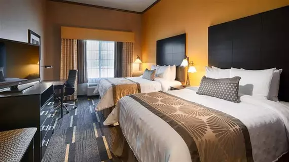 Best Western Plus Emerald Inn & Suites | Kansas - Dodge City (ve civarı) - Garden City