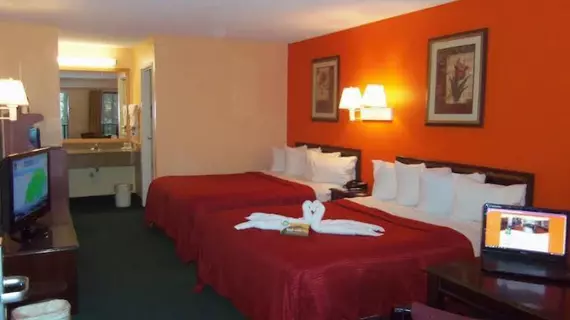 Quality Inn Greer | Güney Karolayna - Greenville - Spartanburg (ve civarı) - Greer