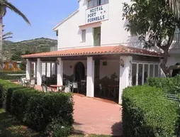 Hostal Residencia Port Fornells | Balearic Adaları - Menorca - Mercadal