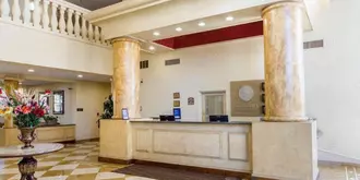 Comfort Inn and Suites Newark