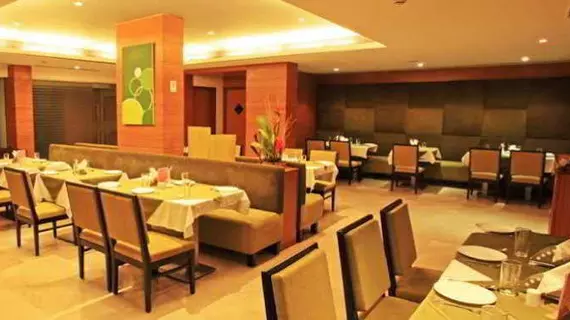 Hotel Woodland | Maharaştra - Pune Bölgesi - Pune