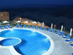 Golden Tulip Khatt Springs Resort