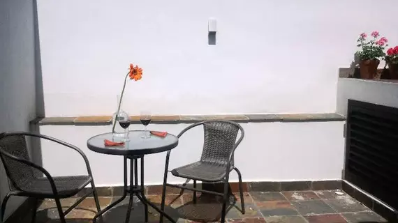 APARTAMENTOS TORRE DE LA PLATA | Andalucia - Seville İli - Sevilla - Casco Antiguo