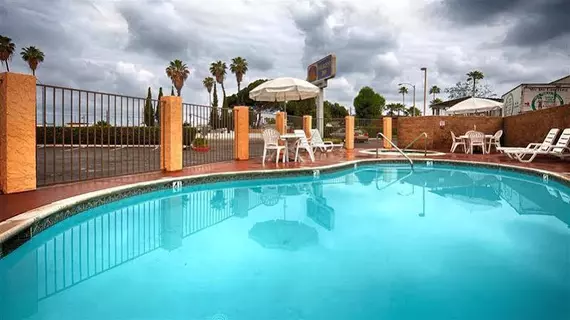 SureStay Plus Hotel by Best Western El Cajon | Kaliforniya - San Diego County - El Cajon