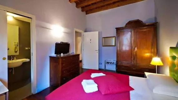 B&B SubUrbe Roma | Lazio - Roma (ve civarı) - Roma Kent Merkezi - Monti