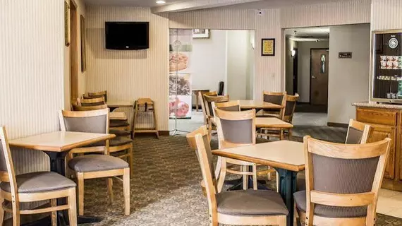 Quality Inn Elyria | Ohio - Cleveland (ve civarı) - Elyria