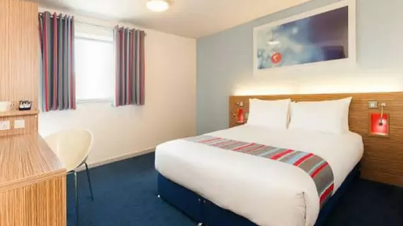 Travelodge Manchester Salford Quays | Manchester (ve civarı) - Salford