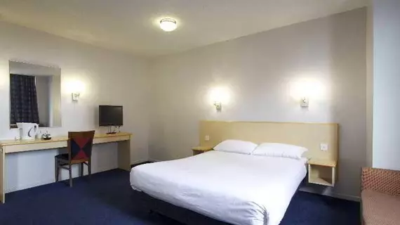 Travelodge Birmingham Central Broadway Plaza | West Midlands (ilçe) - Birmingham (ve civarı) - Birmingham - The Westside