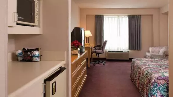 GuestHouse Inn & Suites Nashville / Music Valley | Tennessee - Nashville-Davidson - Nashville (ve civarı) - Nashville - Opryland - Donelson