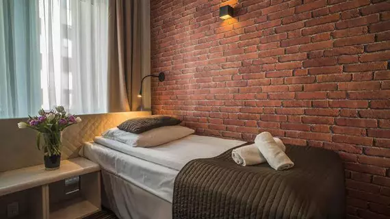 Hotel Delta | Küçük Polonya Voyvodalığı - Krakow (ve civarı) - Krakow