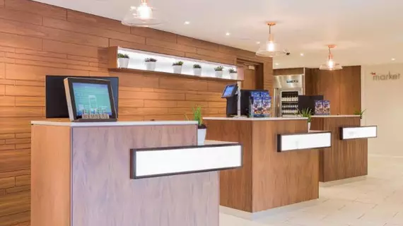 Courtyard By Marriott Glasgow Airport | İskoçya - Greater Glasgow - Renfrewshire - Paisley