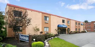 Travelodge Lakewood