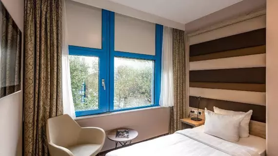 Xo Hotels Blue Square | Kuzey Hollanda - Amsterdam - Nieuw-West - Osdorp