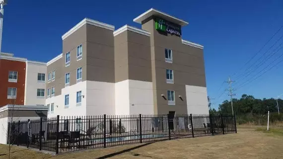 HOLIDAY INN EXPRESS SLIDELL | Louisiana - Slidell