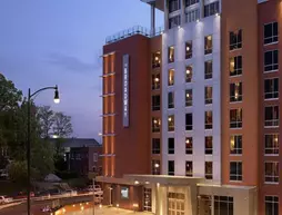 The Broadway Columbia - a DoubleTree by Hilton Hotel | Missouri - Columbia (ve civarı) - Columbia