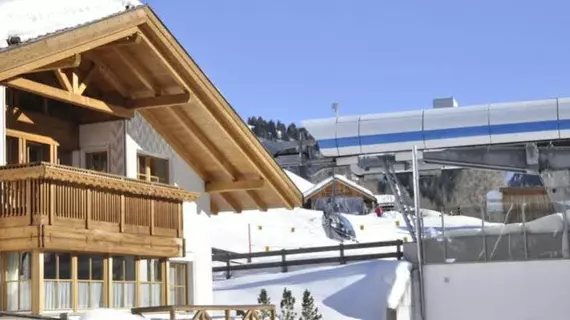 Chalet Alt - BelaVal Apartments | Trentino-Alto Adige - Güney Tirol (il) - Corvara in Badia