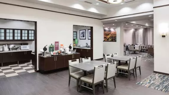 Hampton Inn & Suites Chicago North Shore | İllinois - Skokie