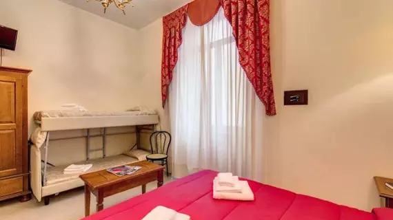 Cambridge Hotel | Lazio - Roma (ve civarı) - Roma Kent Merkezi - Rione XVIII Castro Pretorio