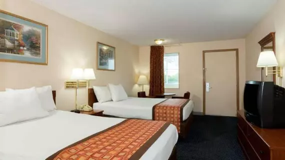 Days Inn- Indianapolis | Indiana - Indianapolis (ve civarı) - Indianapolis