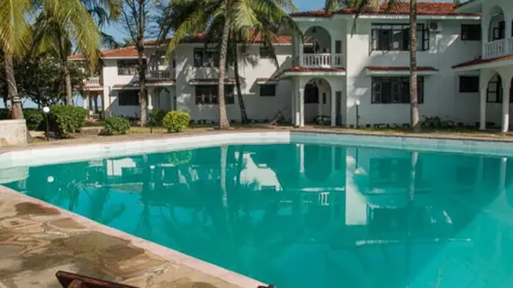 Bahari Dhow Beach Villas | Kwale İlçesi - Mombasa (ve civarı) - Diani Plajı