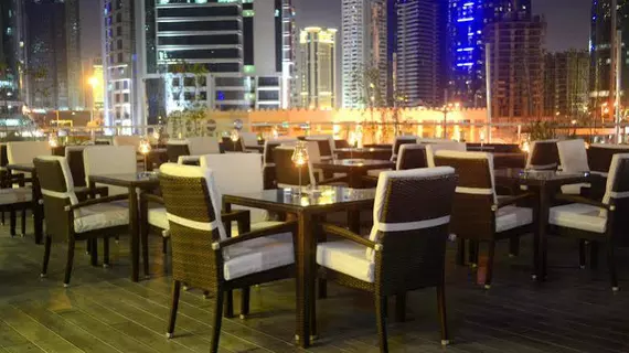 Governor West Bay Suites and Residences | Doha (ve civarı) - Doha - Diplomatik Alan