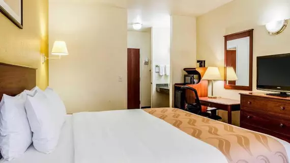 Quality Inn & Suites Park City | Kansas - Wichita (ve civarı) - Viçita