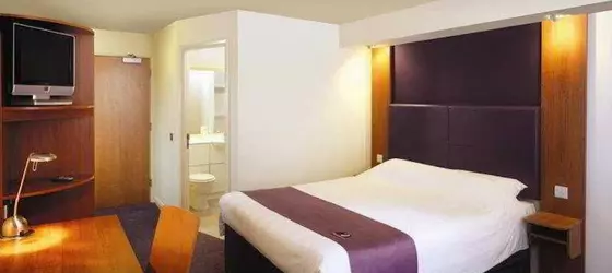 Premier Inn London Heathrow Airport (Bath Road) | Londra (ve civarı) - Hillingdon - Harefield