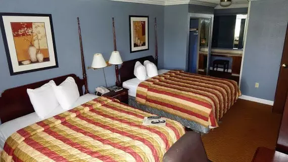 Richmond Suites Hotel | Louisiana - Lake Charles (ve civarı) - Lake Charles