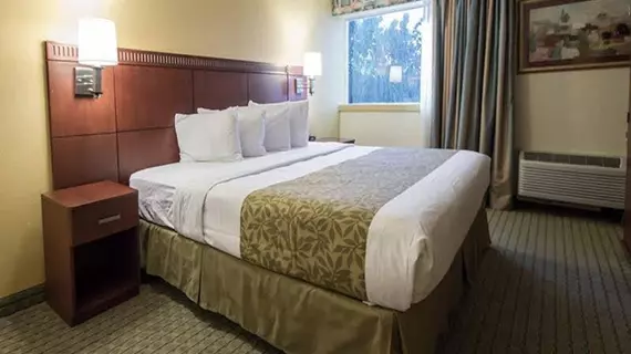 Rodeway Inn & Suites Fort Lauderdale Airport / Cruise Port | Florida - Fort Lauderdale (ve civarı) - Fort Lauderale