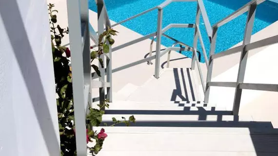 Astro Palace | Ege Adaları - Santorini