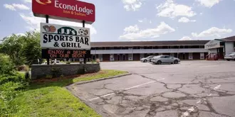 Econo Lodge Inn & Suites Northborough