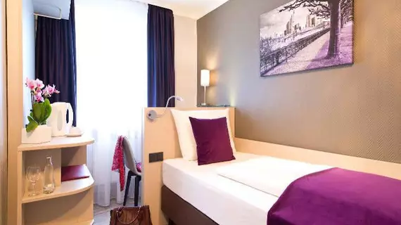 Leonardo Hotel Frankfurt City Center | Hessen - Frankfurt (ve civarı) - Frankfurt - Bahnhofsviertel