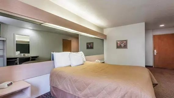 Knights Inn and Suites San Antonio Downtown/Market | Teksas - San Antonio (ve civarı) - San Antonio