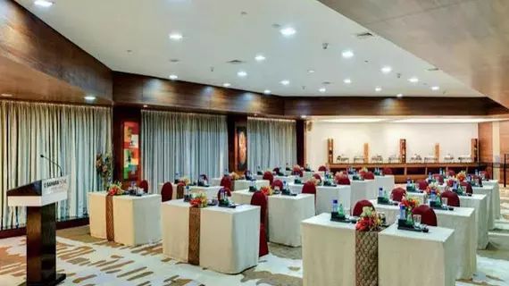 Hotel Sahara Star | Maharaştra - Raigad - Bombay (ve civarı) - Bombay - Malad - Batı Banliyöleri