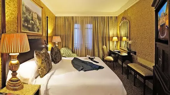 Palazzo Montecasino Hotel | Gauteng - City of Tshwane - Johannesburg (ve civarı) - Sandton