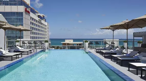 AC Hotel Miami Beach | Florida - Miami Beach - Mid Plajı