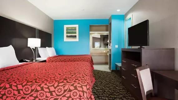 Days Inn & Suites Houston North/spring | Teksas - Houston (ve civarı) - Houston