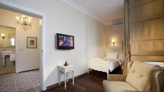 Hotel Sari Konak |  Istanbul  - Fatih - Sultanahmet