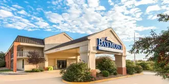 Baymont Inn & Suites Topeka