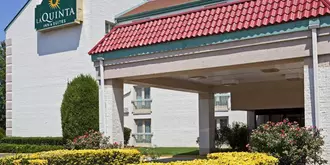 La Quinta Inn & Suites Atlanta Airport