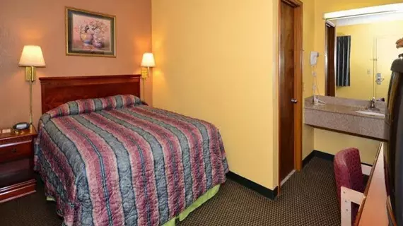 Econo Lodge | Missouri - Rolla (ve civarı) - St. Robert