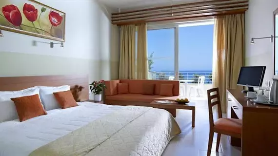 Talea Beach Hotel | Girit Adası - Rethimnon (bölge) - Mylopotamos - Bali