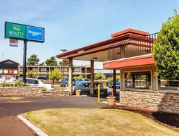 Quality Inn & Suites Airport | Oregon - Portland (ve civarı) - Portland - Parkrose