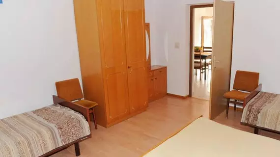 Miljak Apartments | Split-Dalmaçya - Podstrana