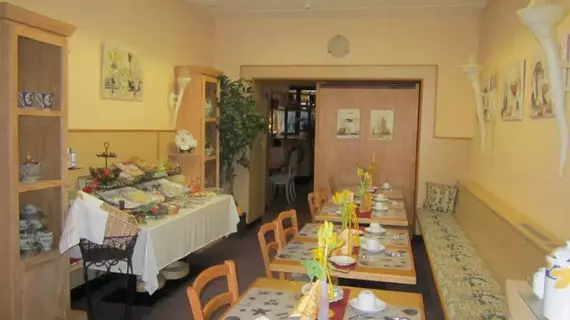 Hotel am Freihafen | Kuzey Ren-Westfalia - Essen (ve civarı) - Duisburg - Ruhrort