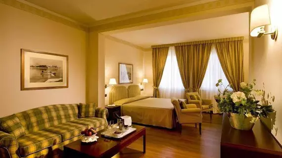 Hotel Sirmione | Lombardy - Brescia (il) - Sirmione