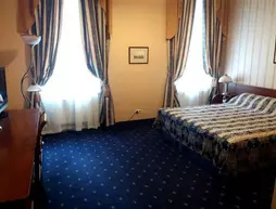 Belvedere Nevsky Business Hotel | Leningrad Bölgesi - St. Petersburg (ve civarı) - St. Petersburg - Tsentralny