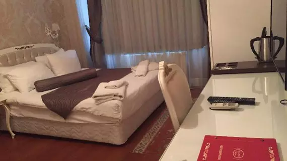 Alyon Hotel Taksim |  Istanbul  - Beyoğlu - Sütlüce Mahallesi